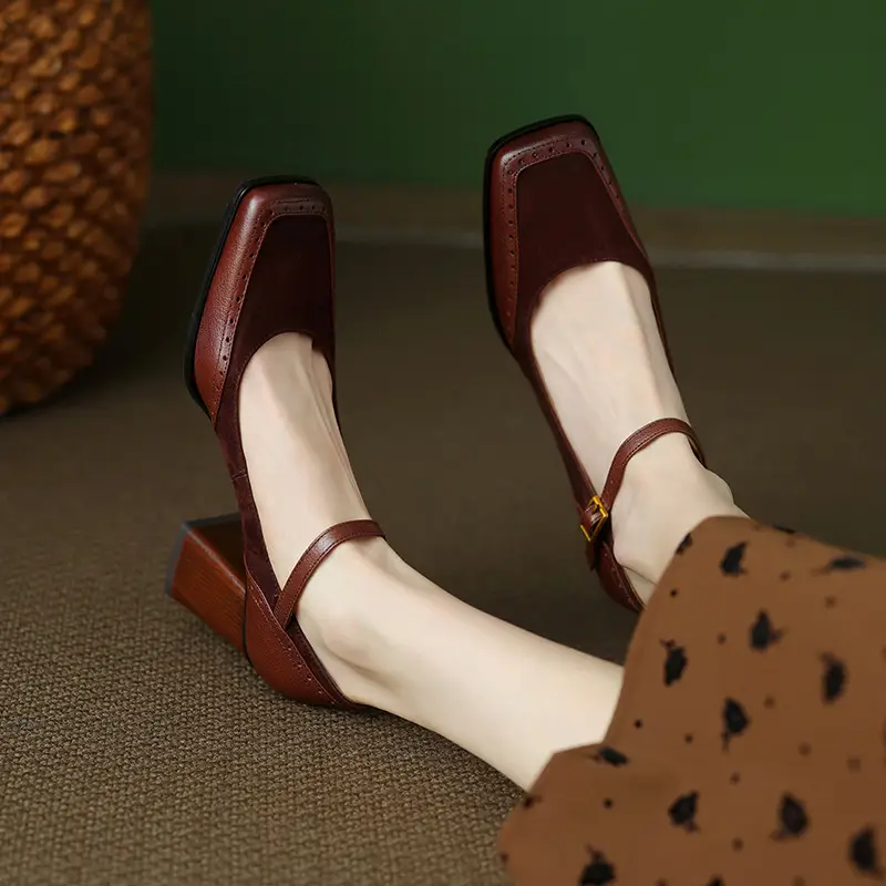 French-Style Retro Brown Chunky Heel Square-Toe High-Heeled Shoes with a Single Strap, Shallow Mouth, and Elegant Mary Jane Design for Women - Image 5