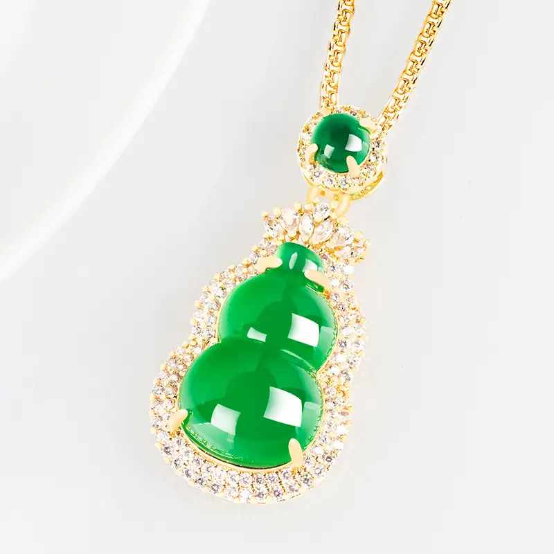 Natural Green Agate Gourd Jade Pendant Women's Necklace - Image 3