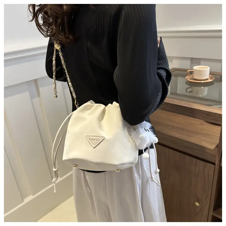 Black Pleated Bucket Bag Women Soft PU Drawstring Shoulder Crossbody 2024 — feature 13