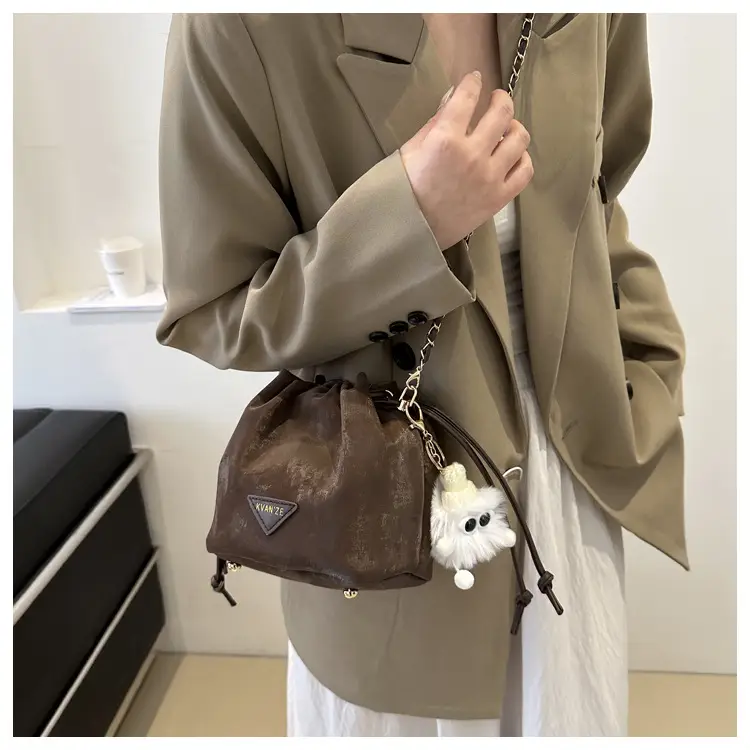 Black Pleated Bucket Bag Women Soft PU Drawstring Shoulder Crossbody 2024 — feature 24