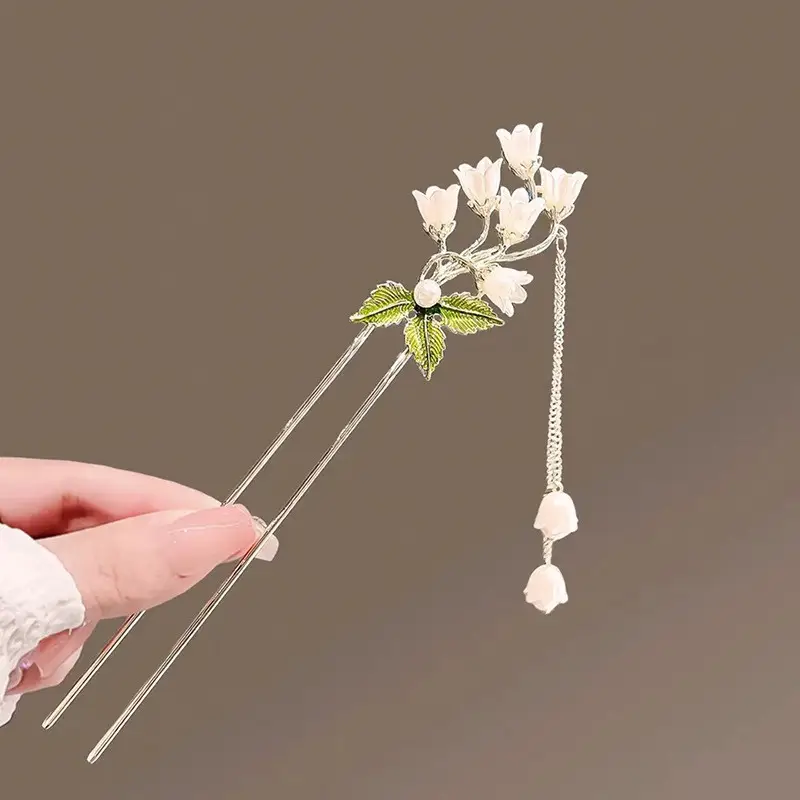 Chinese Style Tassel Hairpin for Women - Image 4
