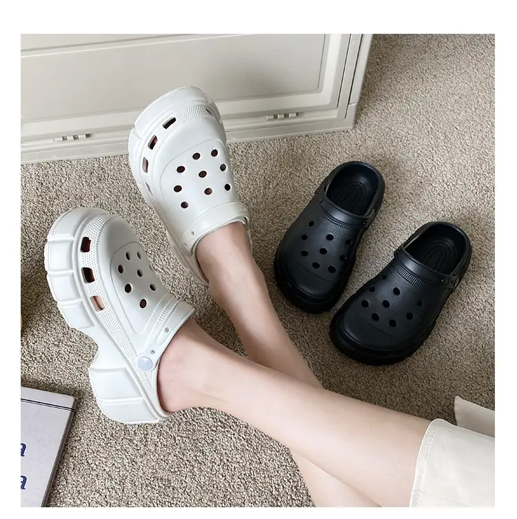 Cross-border new thick-soled 6cm parent-child hole shoes waterproof toe sandals summer outdoor beach hole shoes garden shoes — feature 31