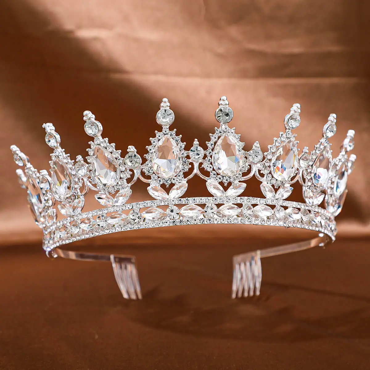 Red Rhinestone Full Circle Crown Hair Accessory - Image 2