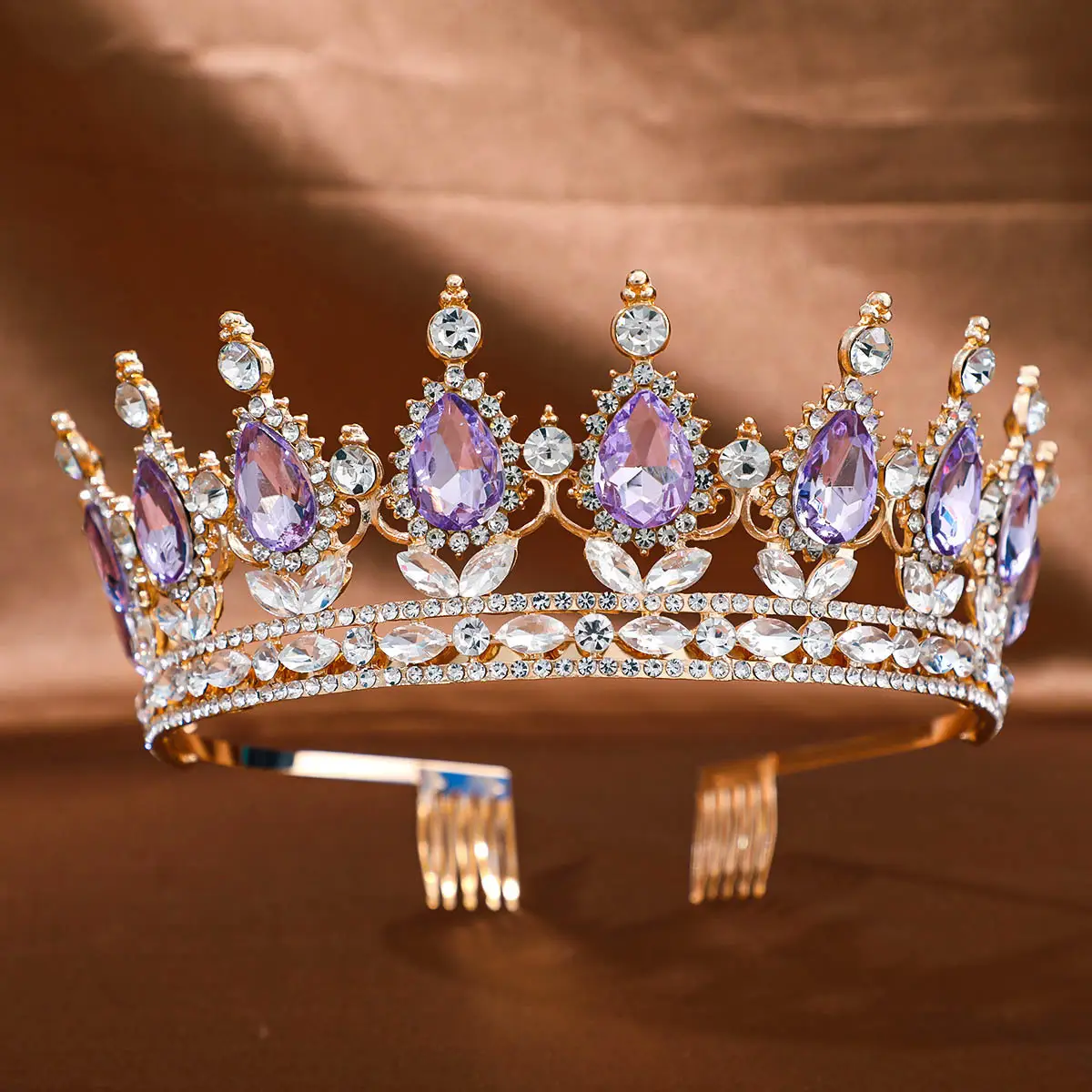 Red Rhinestone Full Circle Crown Hair Accessory - Image 3