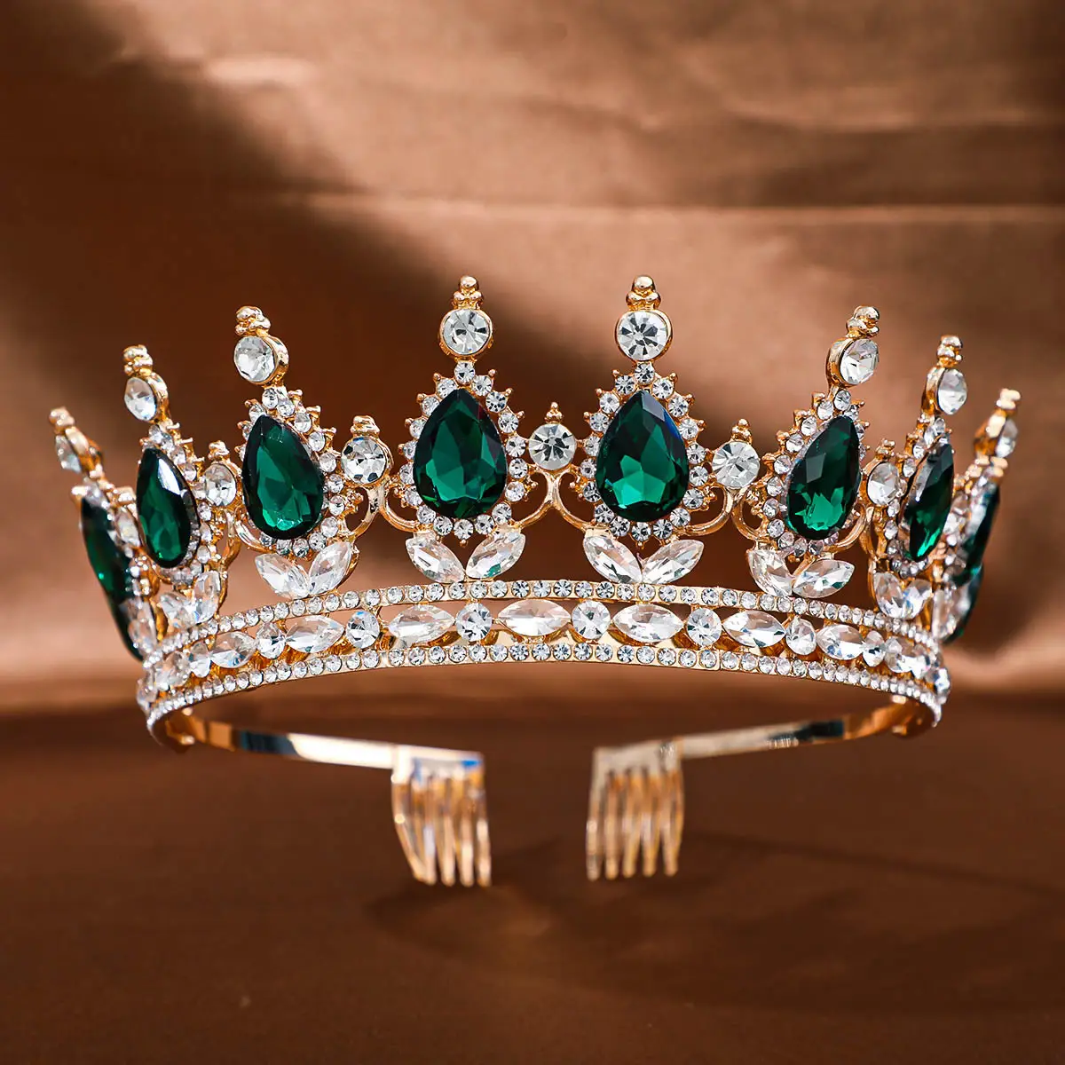 Red Rhinestone Full Circle Crown Hair Accessory - Image 5