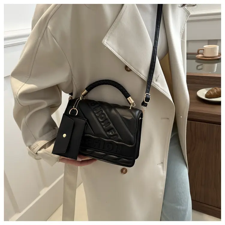 2024 Summer Women's Brown Fendi Inspired Shoulder Bag — feature 10