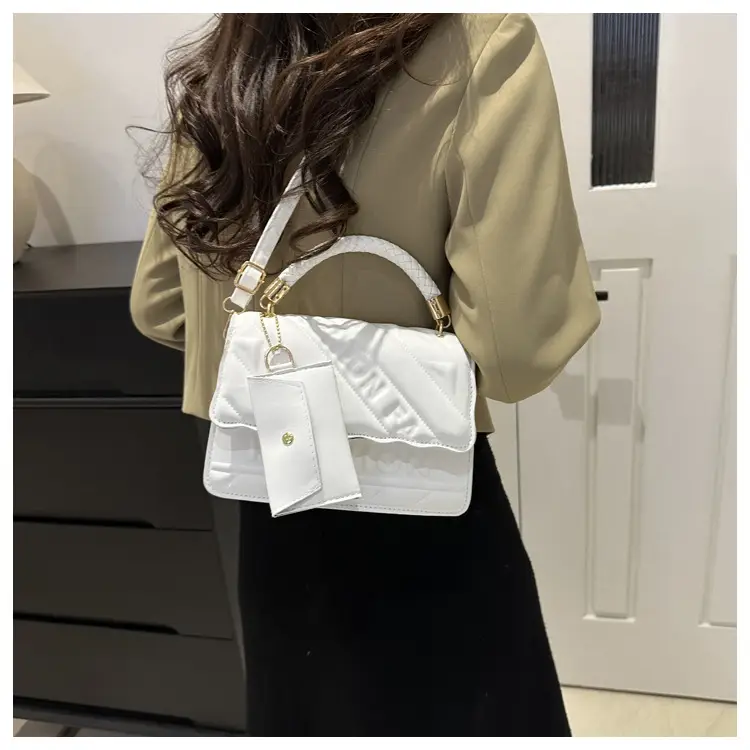 2024 Summer Women's Brown Fendi Inspired Shoulder Bag — feature 18