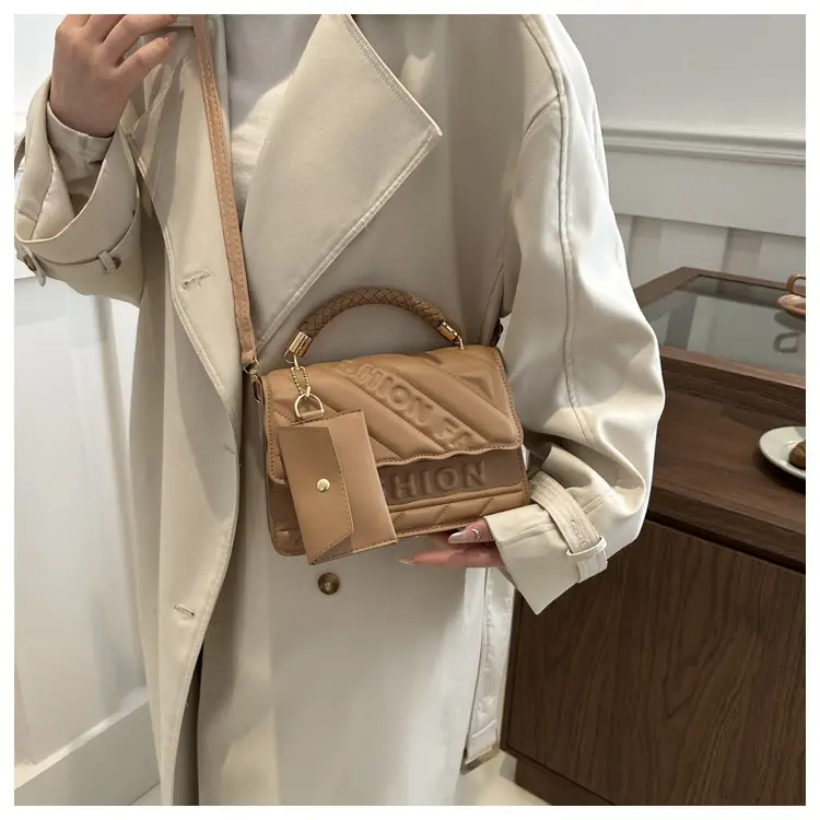 2024 Summer Women's Brown Fendi Inspired Shoulder Bag — feature 21