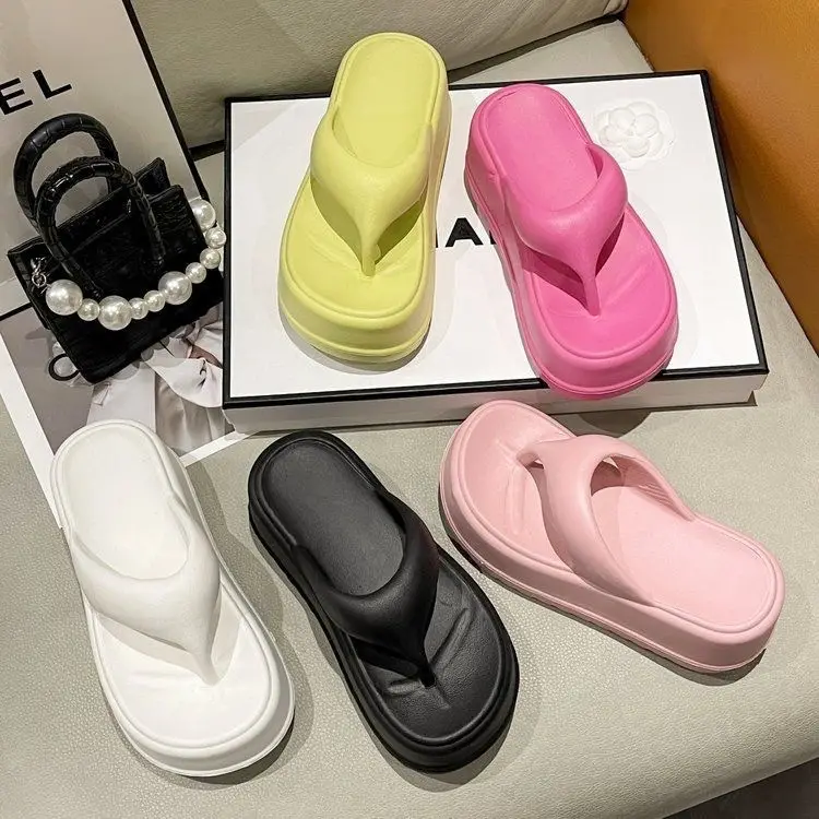 Flip flops women's outdoor wear summer beach thick bottom increased internet celebrity non-slip slippers slip-on feeling thick bottom slippers women's EVA — feature 3