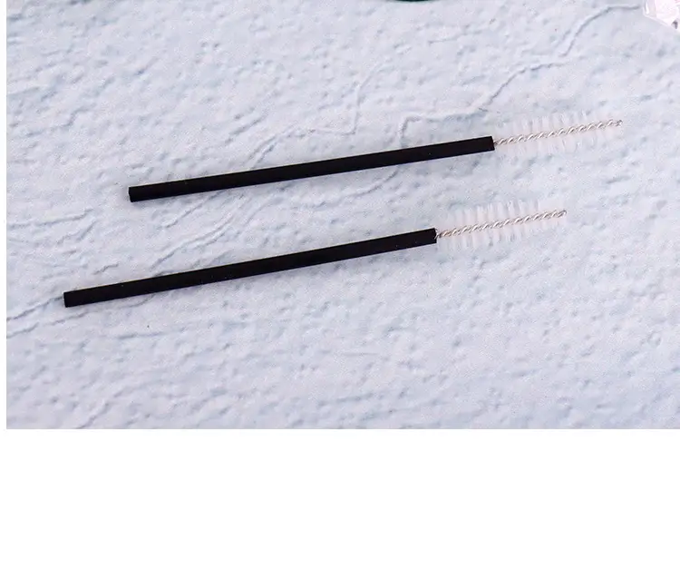 Hollow Rod Spiral Eyelash Brush for Volume — feature 24