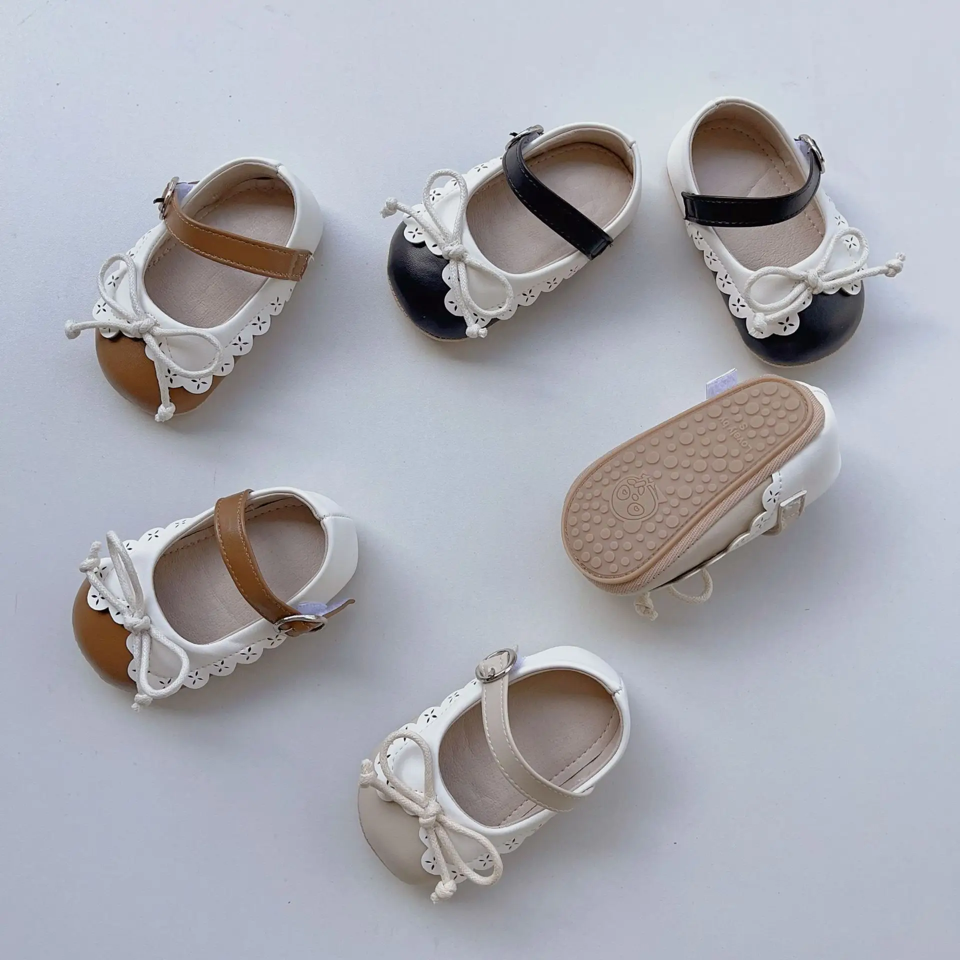 Princess Bow Baby Shoes Brown White 0-2Yrs — feature 12