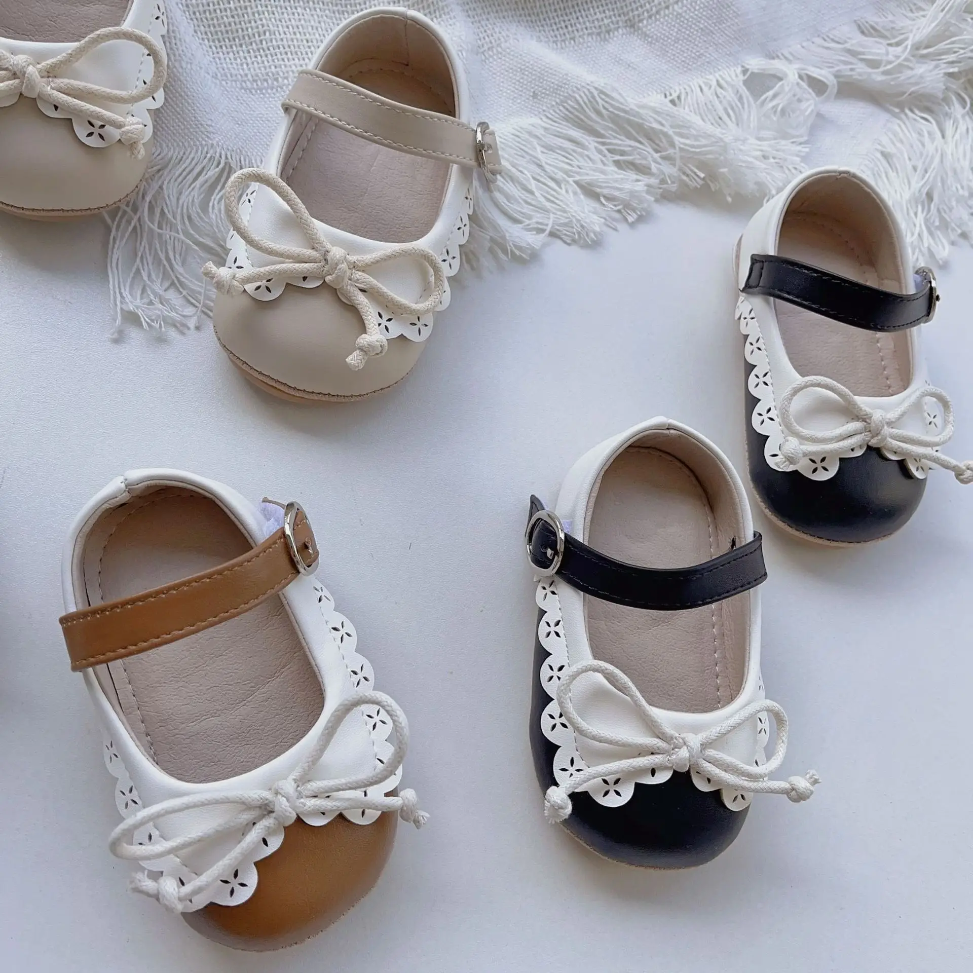 Princess Bow Baby Shoes Brown White 0-2Yrs — feature 15