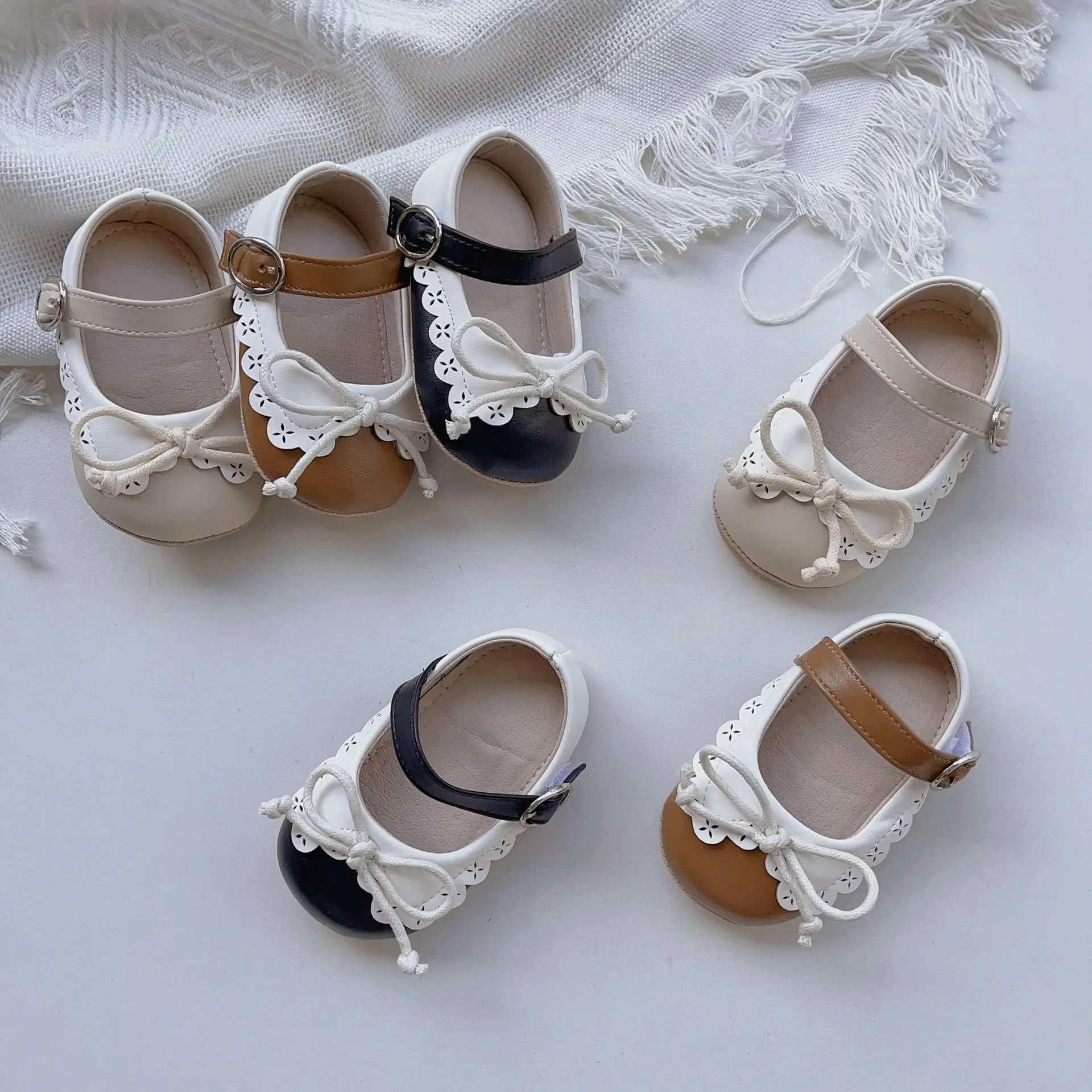 Princess Bow Baby Shoes Brown White 0-2Yrs — feature 17
