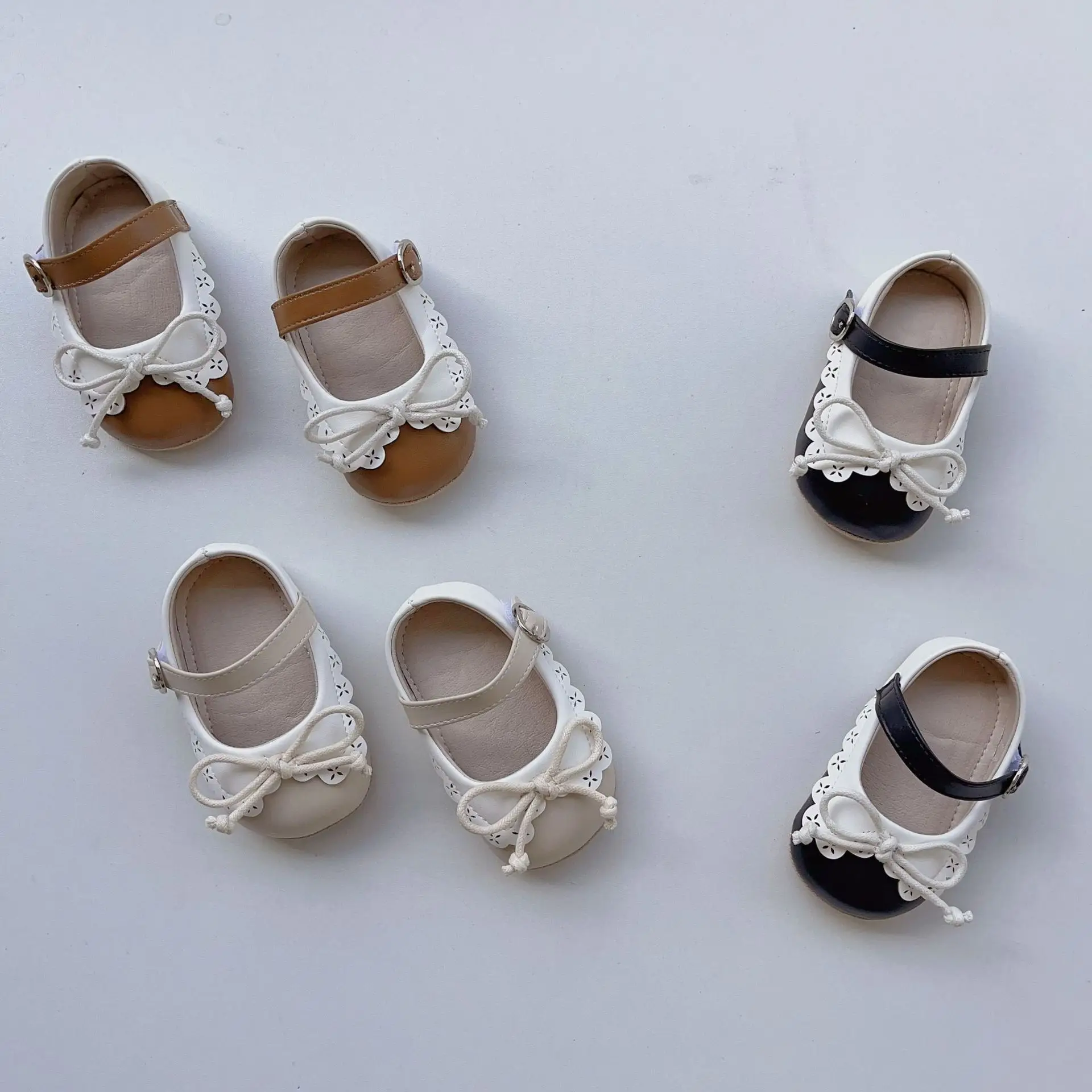 Princess Bow Baby Shoes Brown White 0-2Yrs — feature 7