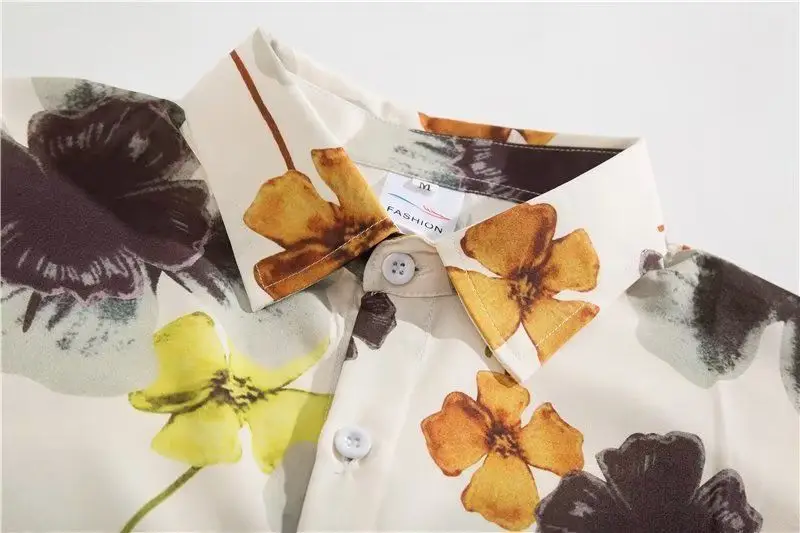 Hong Kong Style Floral Long Sleeve Coat for Men Women — feature 5