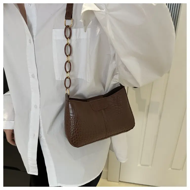 Red Croc Leather Chain Shoulder Bag for Women — feature 27