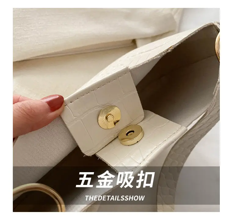 Red Croc Leather Chain Shoulder Bag for Women — feature 6