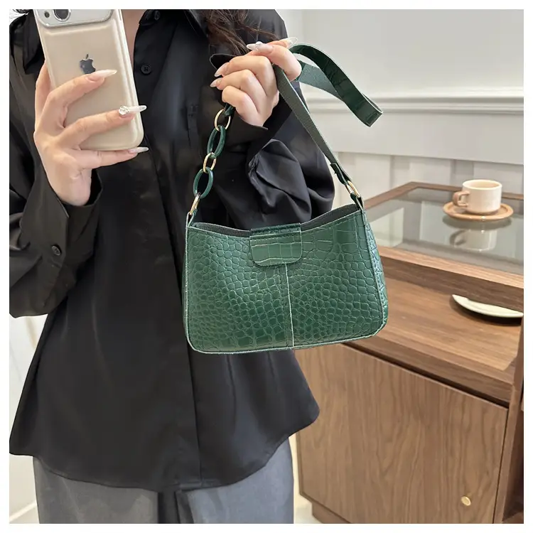 Red Croc Leather Chain Shoulder Bag for Women — feature 9