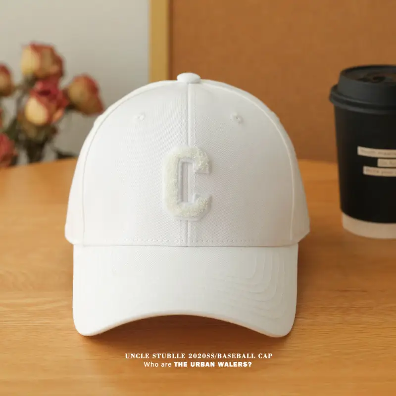 Men Women Hard Top Baseball Caps with C Logo — feature 2