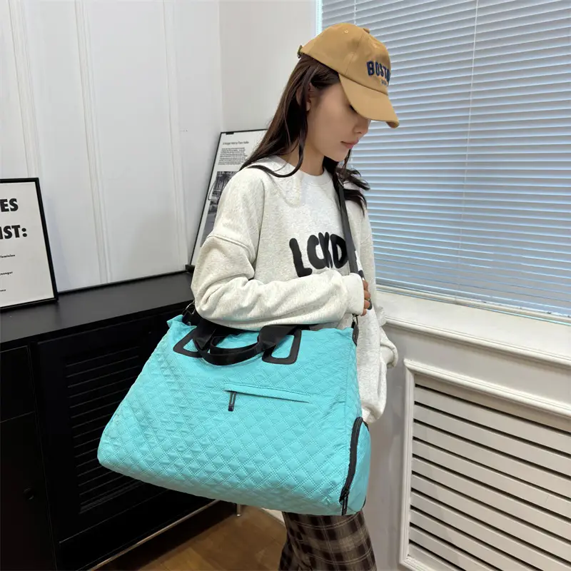 Portable Oblique Red Shoulder Bag Large Capacity Business Travel — feature 15