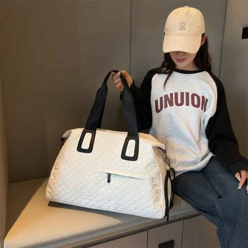 Portable Oblique Red Shoulder Bag Large Capacity Business Travel — feature 5