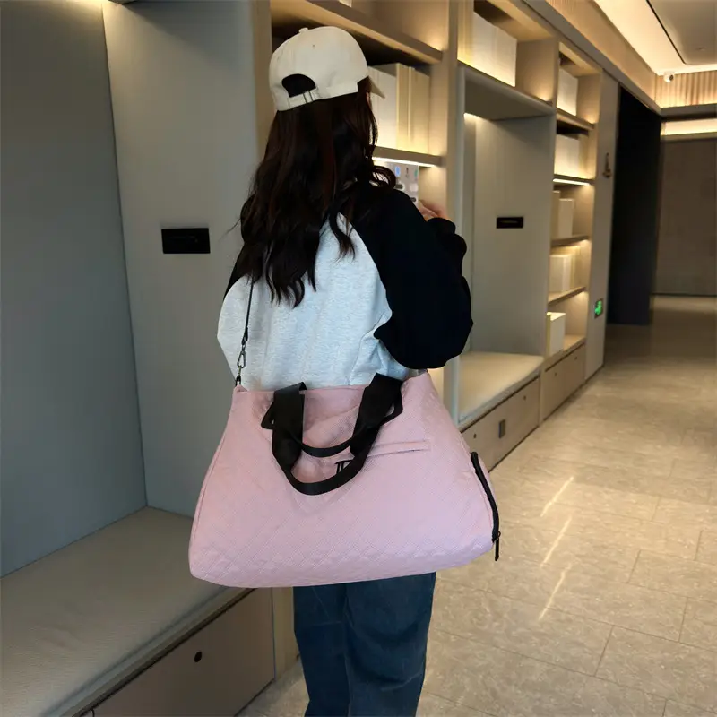 Portable Oblique Red Shoulder Bag Large Capacity Business Travel — feature 8