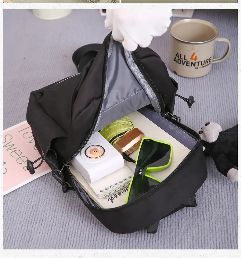 New Korean-Style Unisex Crossbody Bag Olive Green — feature 9