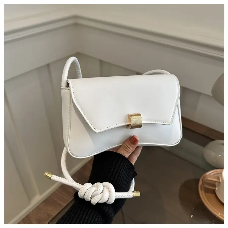 White Korean Style Shoulder Crossbody Bag for Women - Image 7
