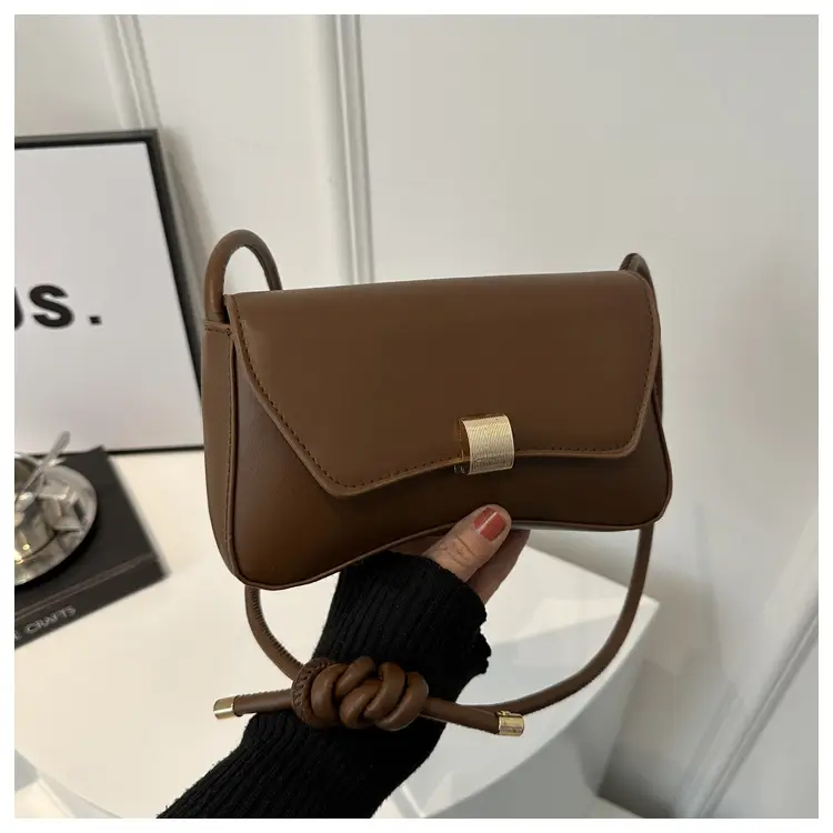 White Korean Style Shoulder Crossbody Bag for Women - Image 4