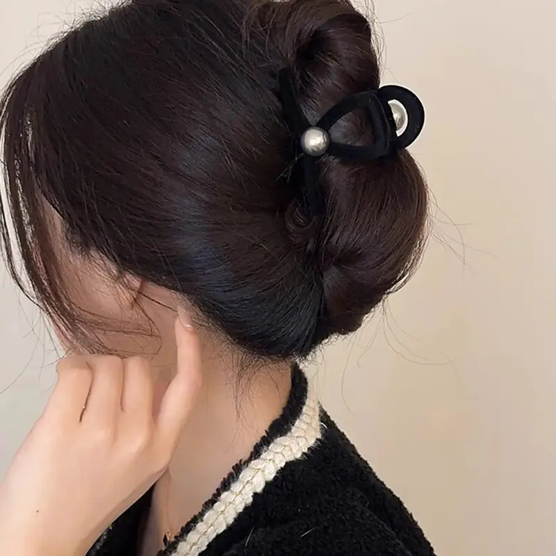 Flocking Pearl Hair Clip for Women's Multi-Downupdo — feature 11