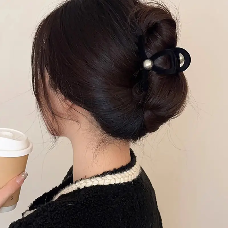Flocking Pearl Hair Clip for Women's Multi-Downupdo — feature 9