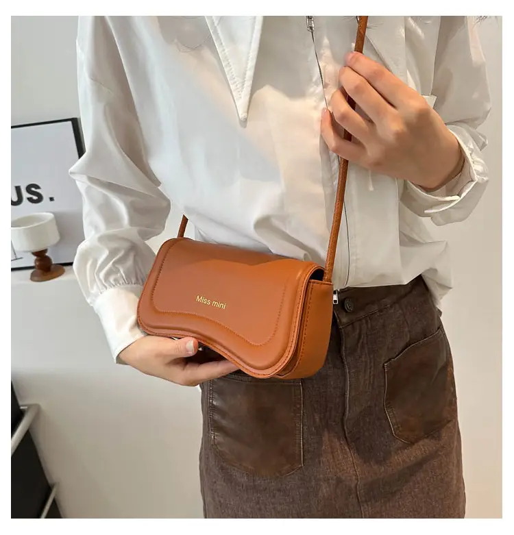 Women's Western Style Small Shoulder Crossbody Bags 2024 — feature 20