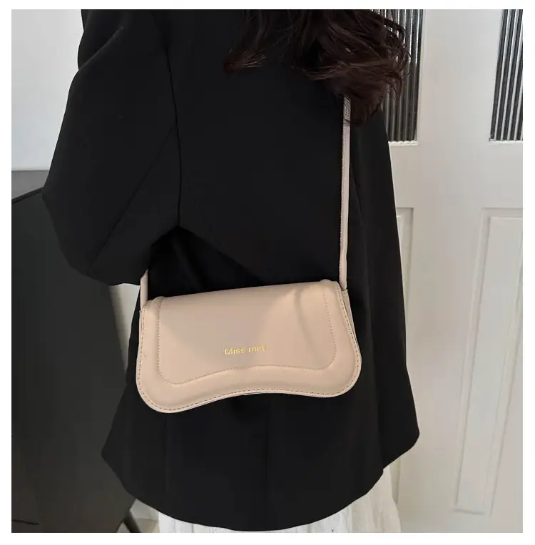 Women's Western Style Small Shoulder Crossbody Bags 2024 — feature 25