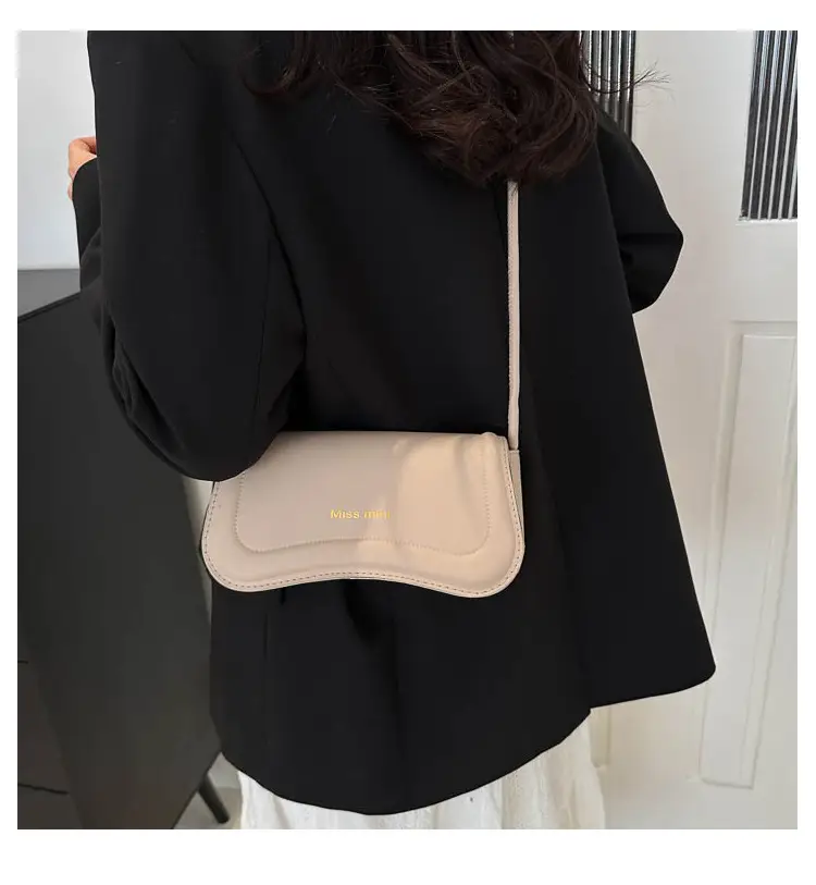 Women's Western Style Small Shoulder Crossbody Bags 2024 — feature 28