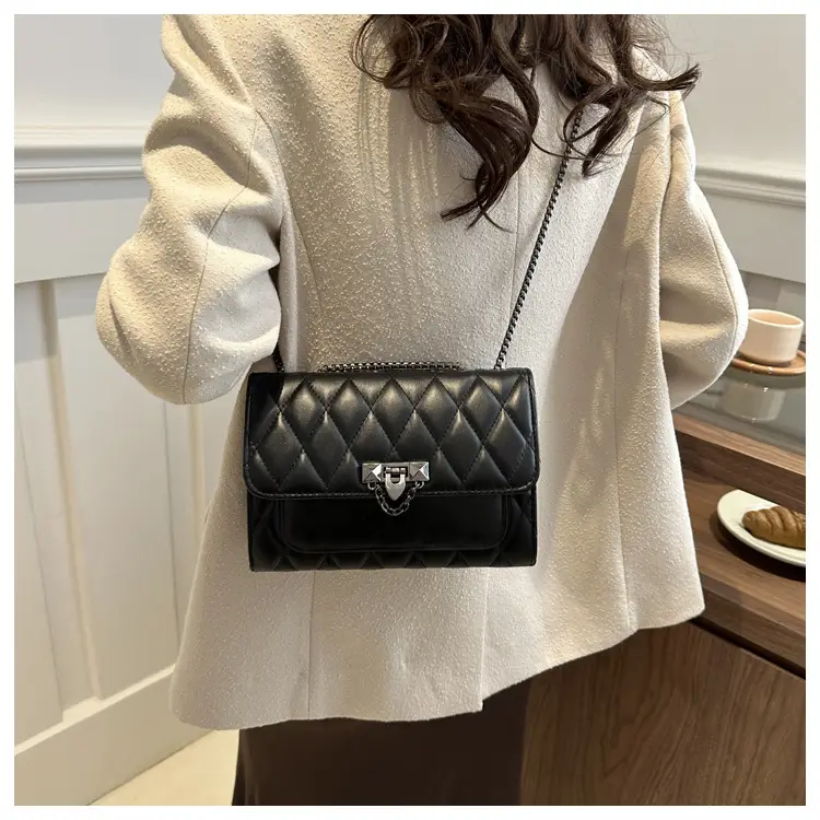 2024 Korean Style Rhombic Chain Shoulder Bag Beige — feature 21