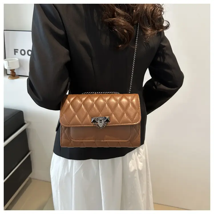 2024 Korean Style Rhombic Chain Shoulder Bag Beige — feature 23