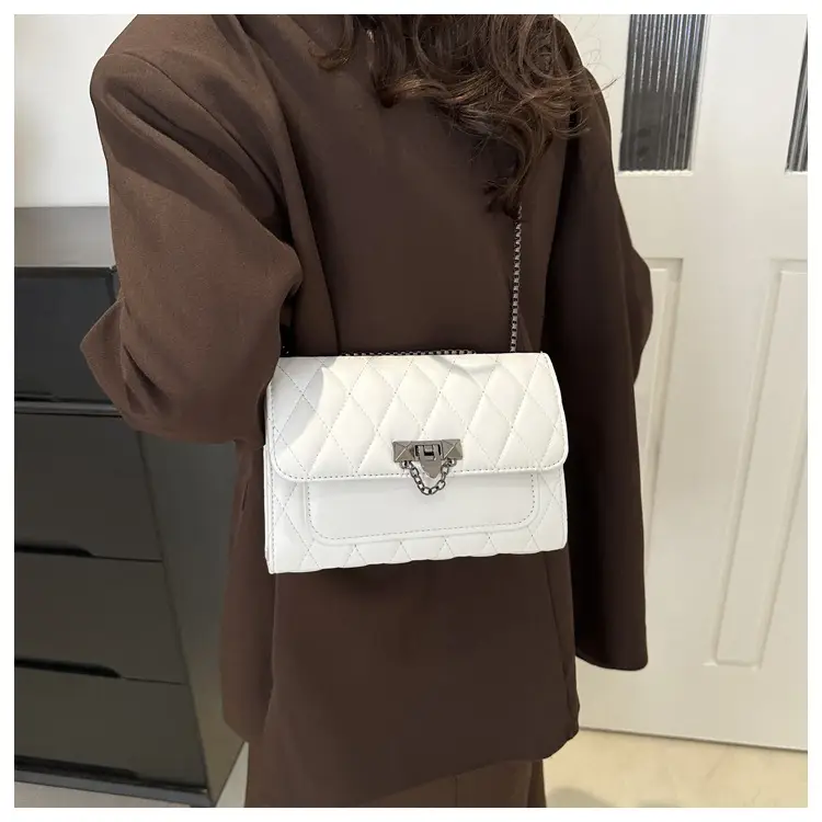 2024 Korean Style Rhombic Chain Shoulder Bag Beige — feature 27