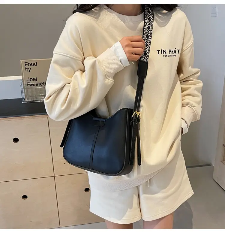 Korean Style Bucket Bag for Women Cream Spring Summer 2024 — feature 10