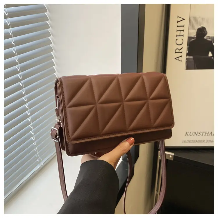 Black Quilted Shoulder Messenger Bag for Women 2024 — feature 22