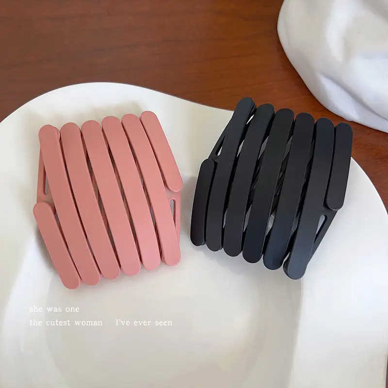 Travel Retractable Headband for Women Face Wash Toothed Hairpin - Image 7
