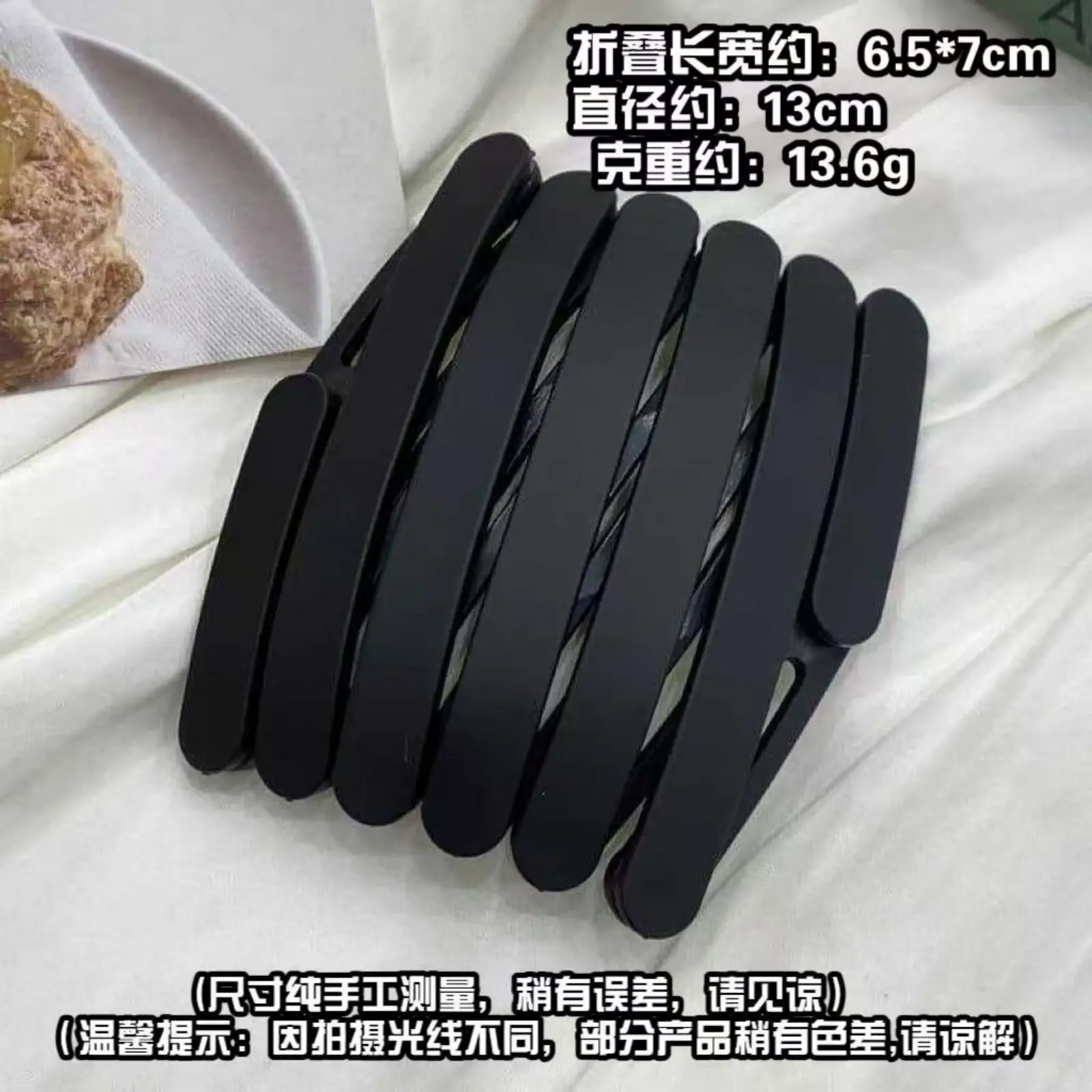 Retractable Hair Grottoes Toothed Headband for Women — feature 1
