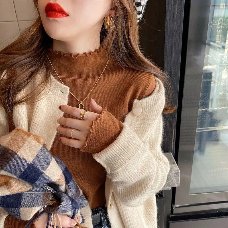Half Turtleneck Slim Knitwear for Women in Autumn and Winter 2025 Fungus-Edged Bottoming Shirt with Slim Inner Right Shoulder Long-Sleeved Top