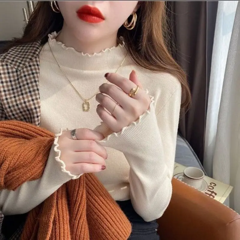 Half Turtleneck Slim Knitwear for Women in Autumn and Winter 2025 Fungus-Edged Bottoming Shirt with Slim Inner Right Shoulder Long-Sleeved Top