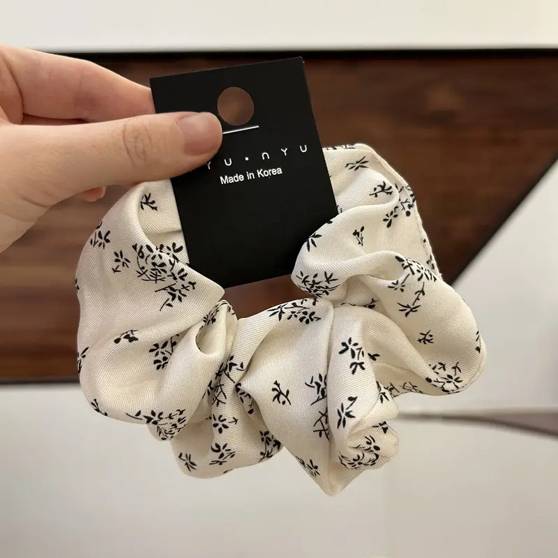 French Retro Floral Satin Hair Bands Green Black — feature 11