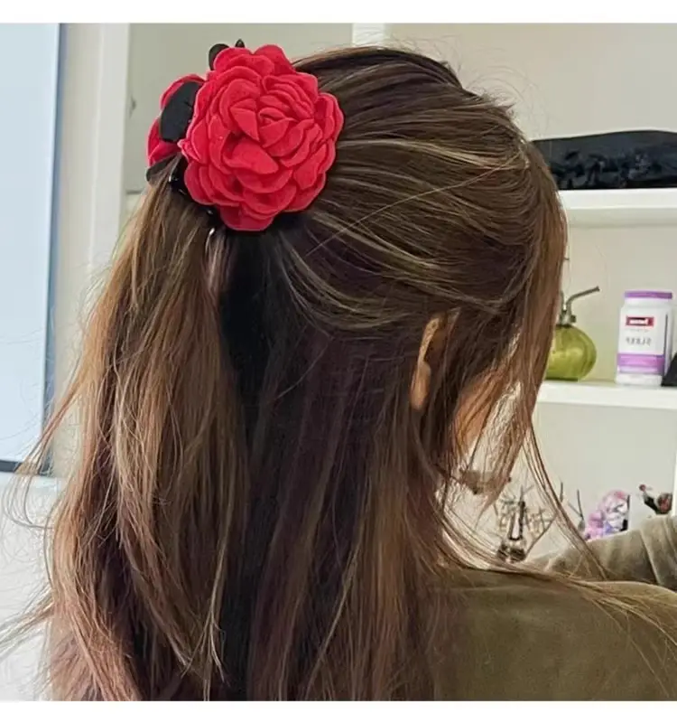 Red 3D Rose Hair Clip for Women — feature 6