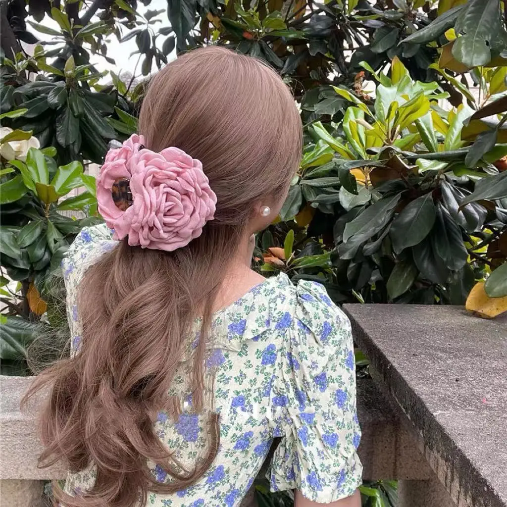 Red 3D Rose Hair Clip for Women - Image 4