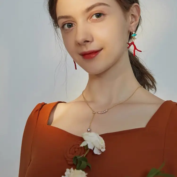 Women's Pearl Clavicle Necklace Light Luxury All Match