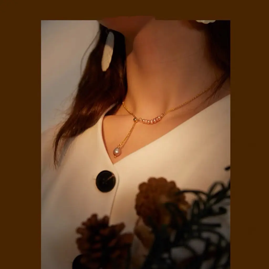 Women's Pearl Clavicle Necklace Light Luxury All Match
