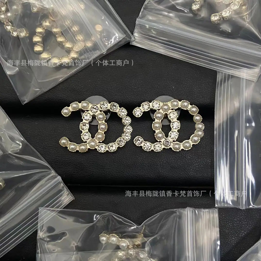 Xiangjia Double C Pearl Stud Earrings Gold Plated - Image 14