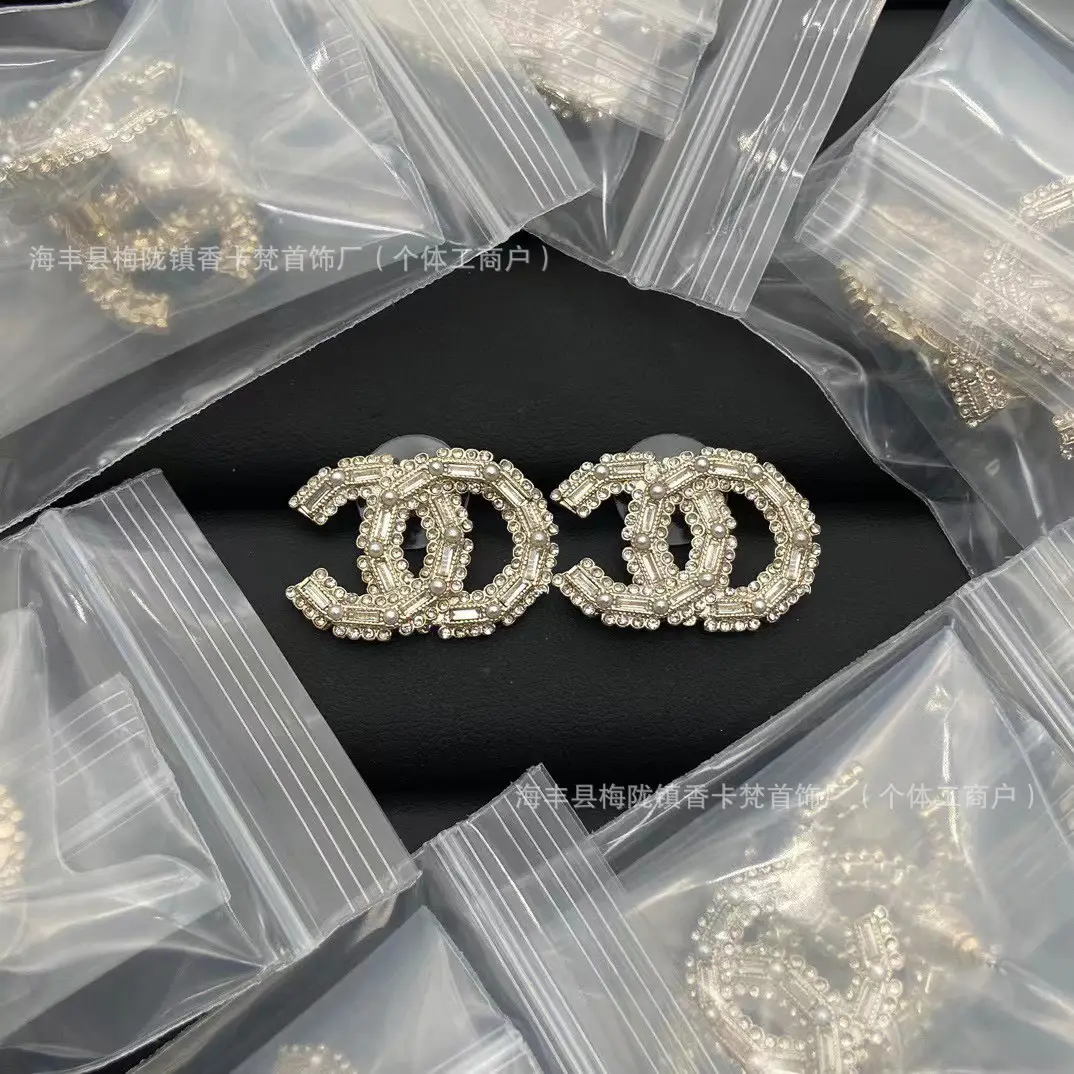 Xiangjia Double C Pearl Stud Earrings Gold Plated - Image 15
